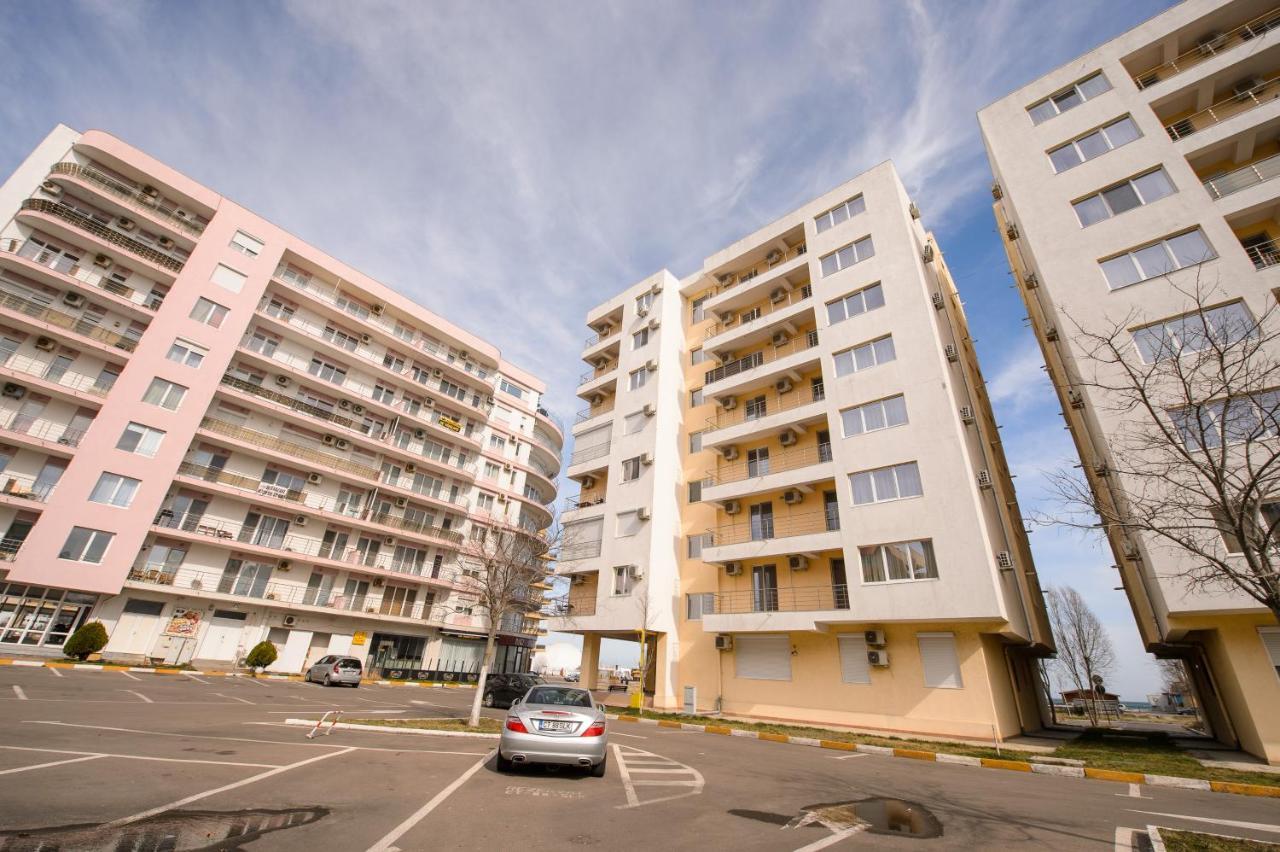 Summerland Relax Apartments Mamaia Exteriér fotografie