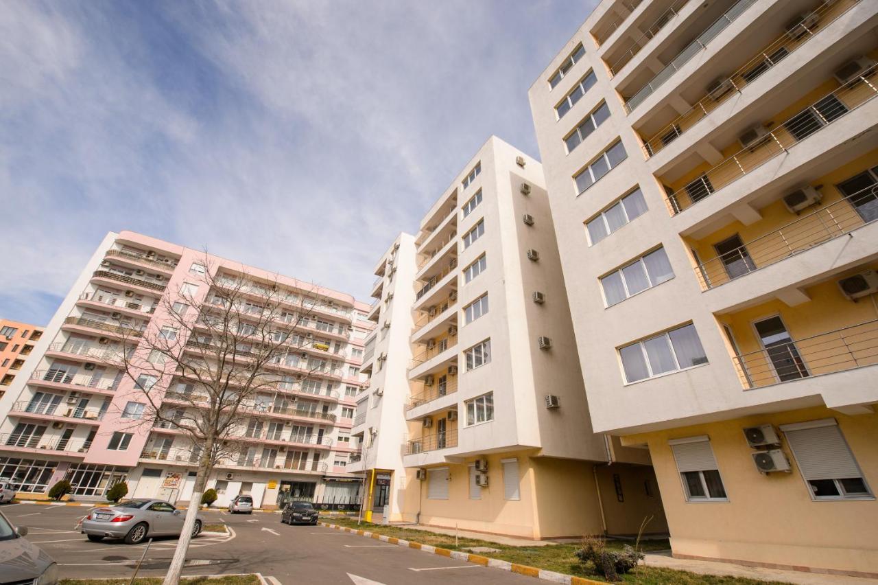 Summerland Relax Apartments Mamaia Exteriér fotografie